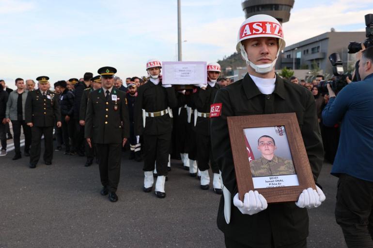Şehit Piyade Sözleşmeli Er Ünalın cenazesi Giresunda