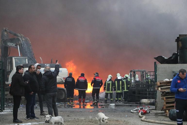 Denizlide kimya fabrikasındaki yangın 5 saatte kontrol altına alındı