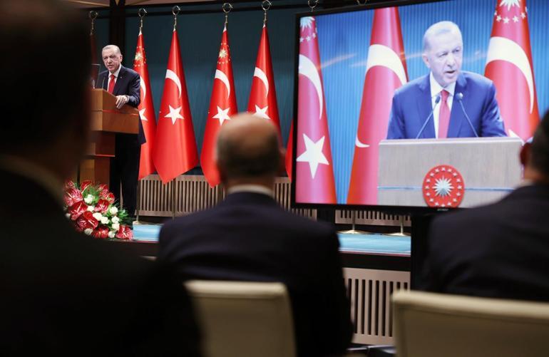 Erdoğan: Sözleşmelilerin kadroya geçişinde 3 yıl bu statüde çalışmış olması aranacaktır