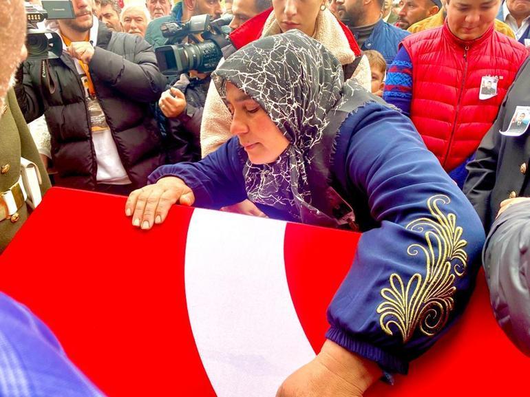 Şehit er Eyyüp Uğurlu, Gaziantepte son yolculuğa uğurlandı