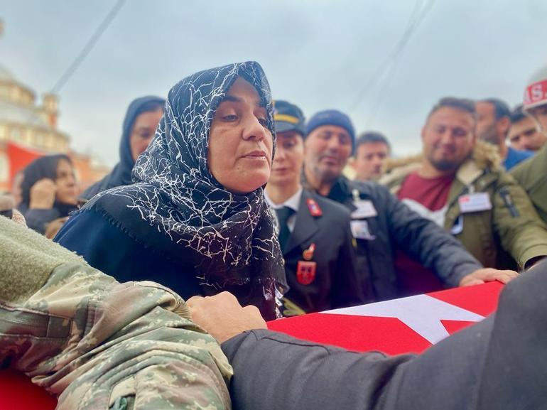 Şehit er Eyyüp Uğurlu, Gaziantepte son yolculuğa uğurlandı