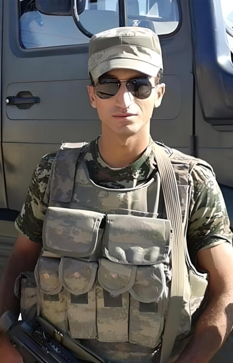 Oğlunun şehadetinin 7nci yılında yazdığı şiir duygulandırdı