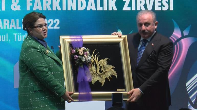 Bakan Derya Yanık, Engelsiz Yaşam Fuarı ve Farkındalık Zirvesinde konuştu