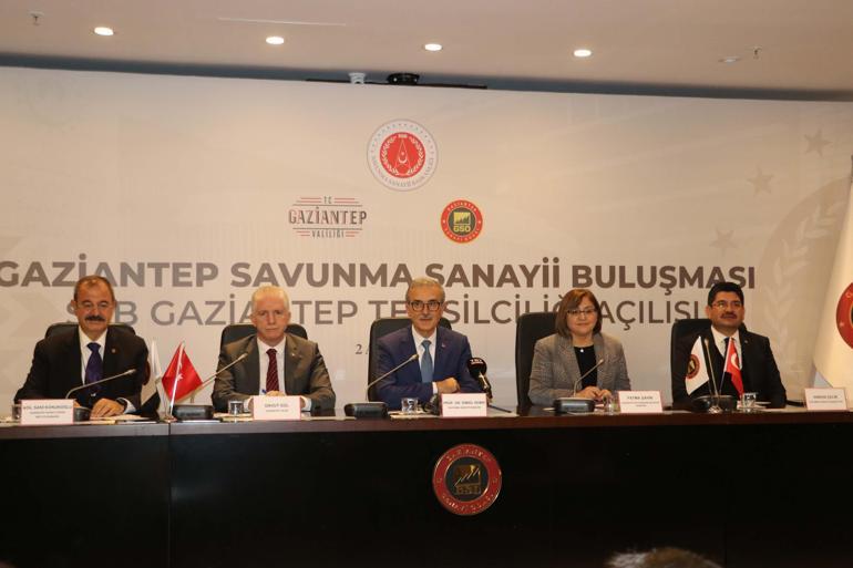 İsmail Demir: Stratejik unsurlarda yüzde 100 yerlilik birinci hedefimiz