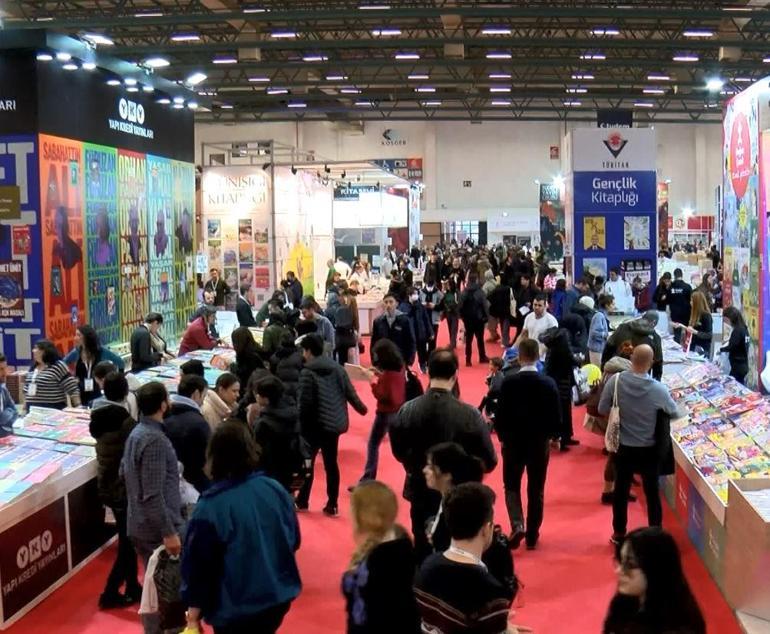 TÜYAP Kitap Fuarı 2 yıl sonra yeniden kapılarını açtı