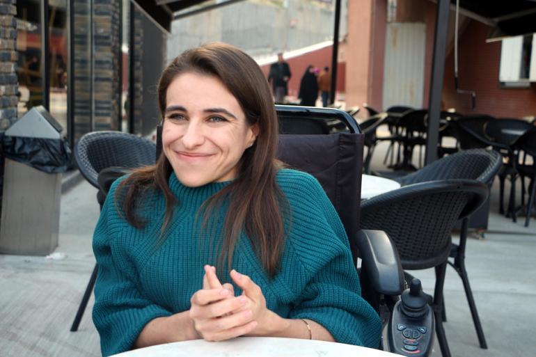 Doktor Sare engel tanımadı, uzman oldu