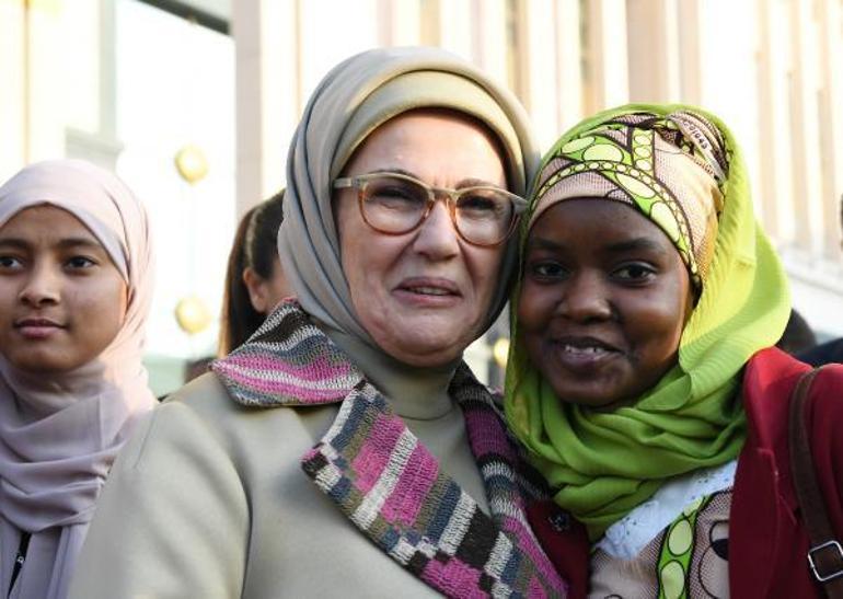 Emine Erdoğan, Afrika Evi programına katıldı