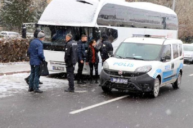 Eşini 18 yerinden bıçaklayan sanığa indirimle 13 yıl 4 ay hapis