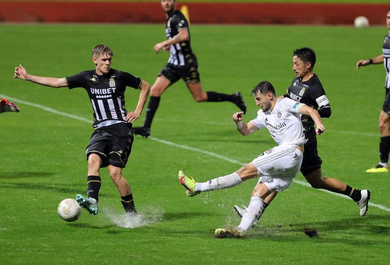 Beşiktaş, Antalya kampındaki ilk maçında galip