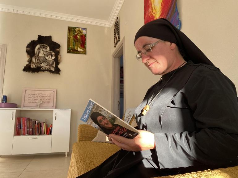 Süryani rahibenin 36 yıl sonra döndüğü köyünde diktiği zeytin fidanlarını kırdılar