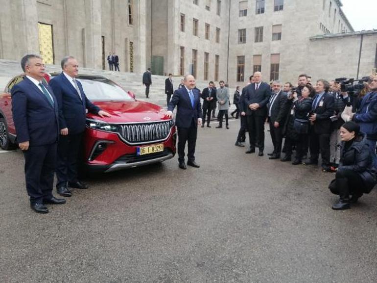 Bakan Varank, Meclise Togg ile geldi