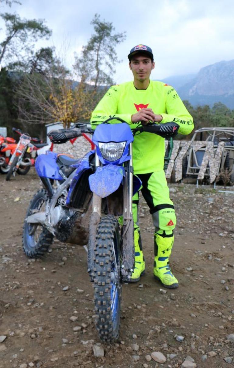 Toprak Razgatlıoğlu: 2023 için dersimize daha çok çalışacağız