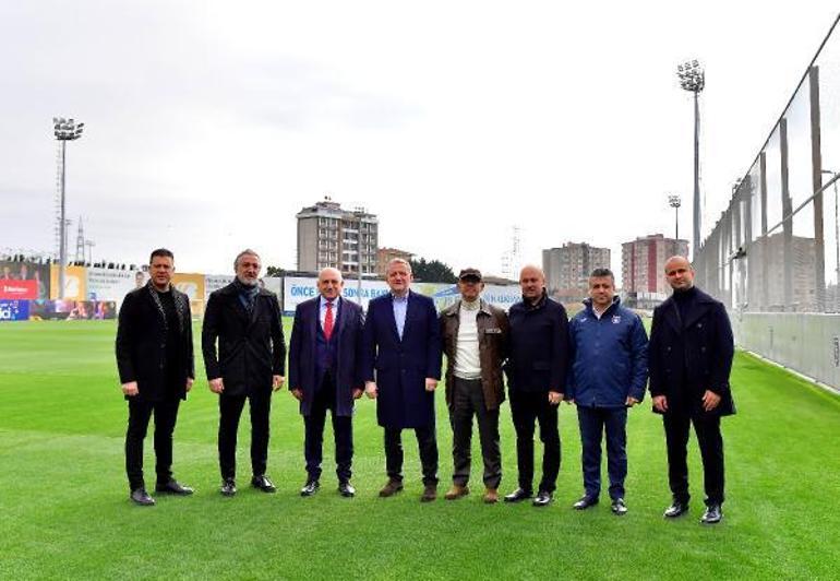 TFF Başkanı Büyükekşiden Başakşehir Futbol Kulübüne ziyaret