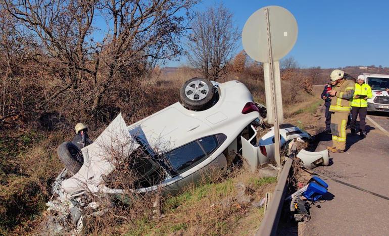 Bursada kaza: Araçtan fırlayan 5 yaşındaki Azra ile birlikte 4 yaralı