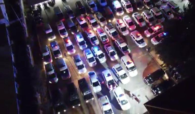 İzmirde aranması olan 32 şüpheli yakalandı