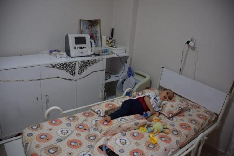 SMA’lı Ali’nin bağış kumbarasının çalınma anı kamerada