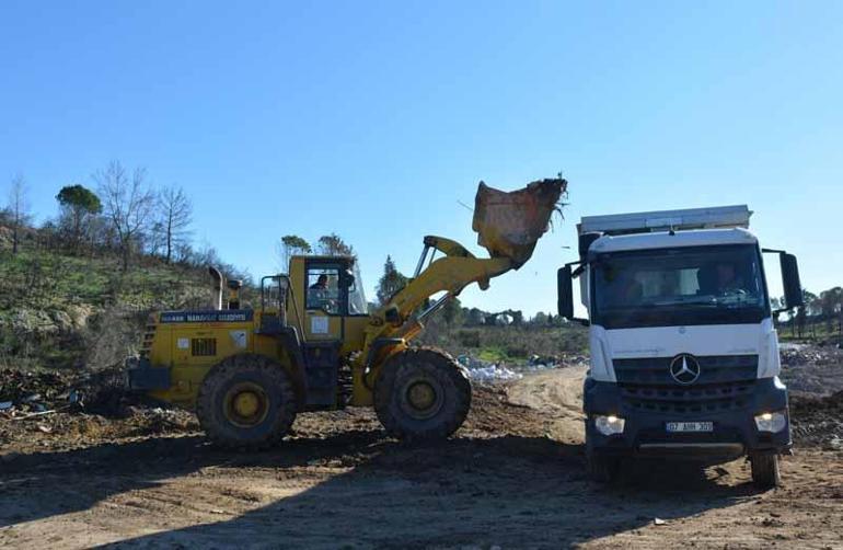 Büyük Manavgat yangınından etkilenen bölgeye dökülen atıklar kaldırıldı