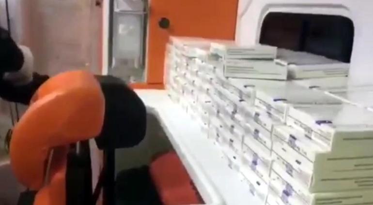 Özel ambulansta 3 bin 200 kaçak ilaç ele geçirildi