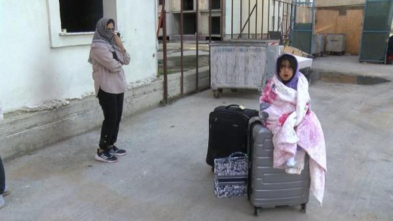 Esenyurtta 25 katlı binanın 18. katında yangın