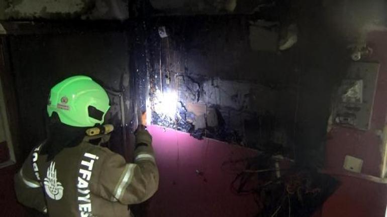 Avcılarda yangında mahsur kalan biri bebek 4 kişiyi itfaiye kurtardı