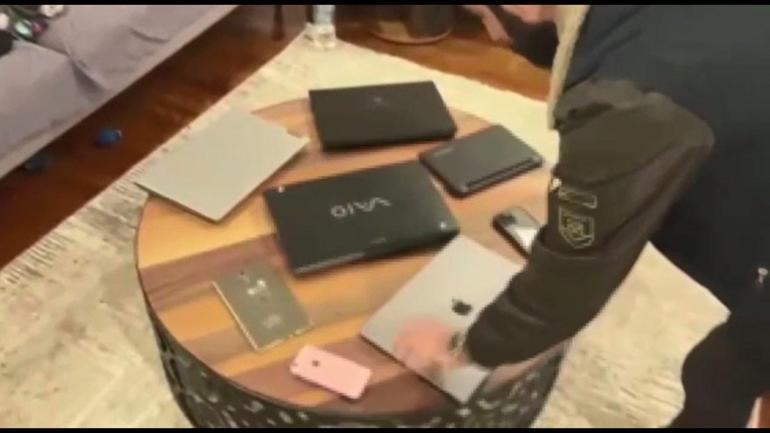 Amerikada yaşayan kadını 3 milyon dolar dolandıran 4 şüpheli gözaltına alındı