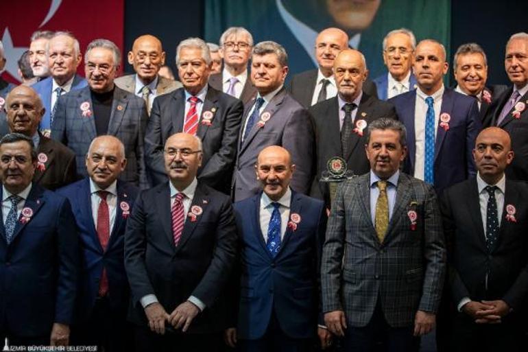 TFF Başkanı Büyükekşiye İzmirde özel ödül
