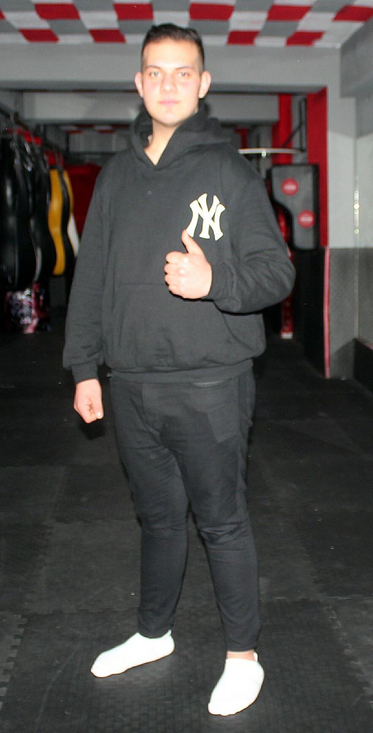 Askere gidebilmek için 4 ayda 57 kilo verdi