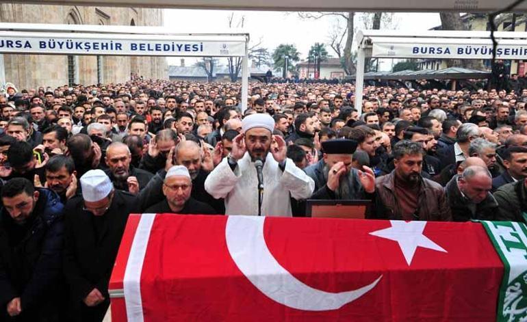 Eski Ülkü Ocakları Başkanı Sinan Ateşin cenazesi toprağa verildi