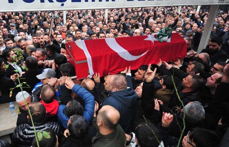 Eski Ülkü Ocakları Başkanı Sinan Ateşin cenazesi toprağa verildi