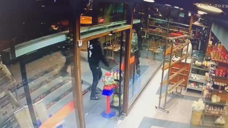 Mekan çıkışı otomobilini bulamayan Diagne fırına sığındı