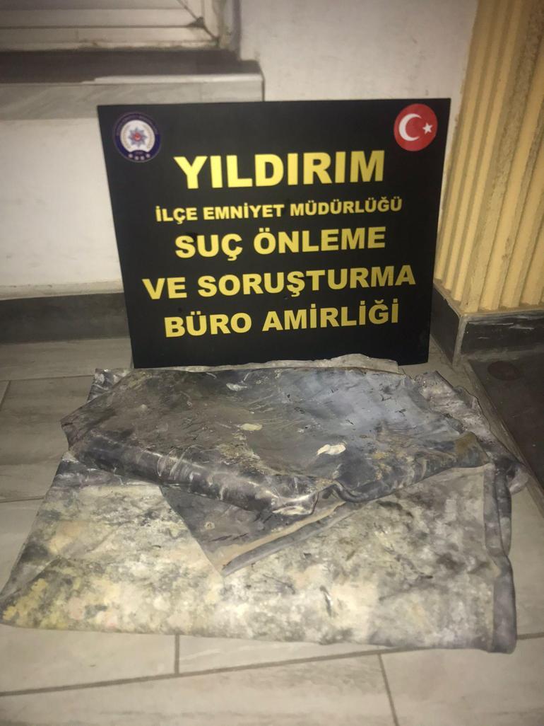 550 yıllık hamamın kurşun levhalarını çalıp, hurdacıya sattılar