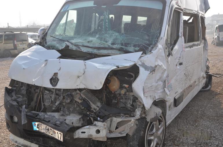 Sis zincirleme kazaya neden oldu: 20 yaralı