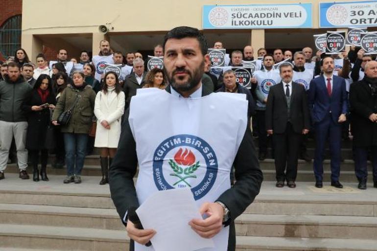 Müdür yardımcısı, veli tarafından okulda darbedildiğini söyleyip şikayetçi oldu