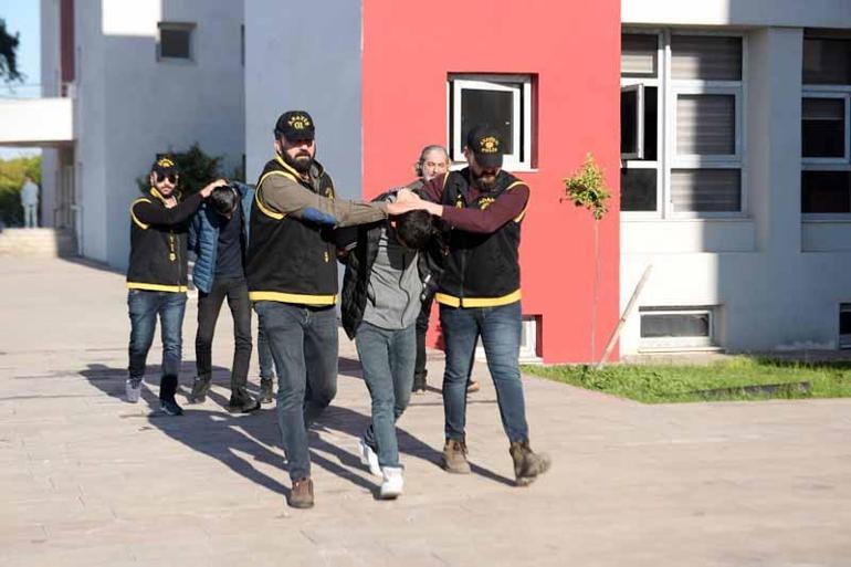 Bar raconuna 7 mermi