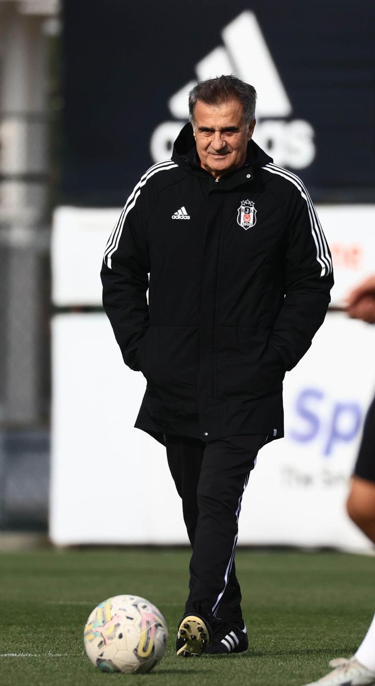 Beşiktaşta Weghorst idmanda yer aldı