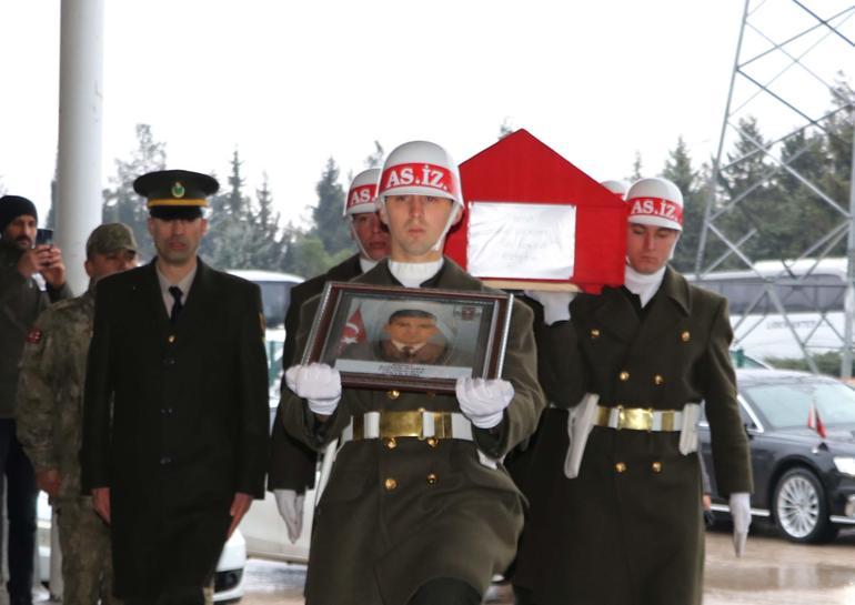 Şehit uzman çavuş Kurt, törenle memleketine uğurlandı