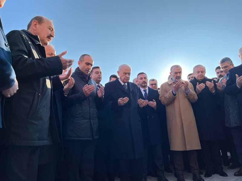 MHPden Kızılcahamamda seçim kampı