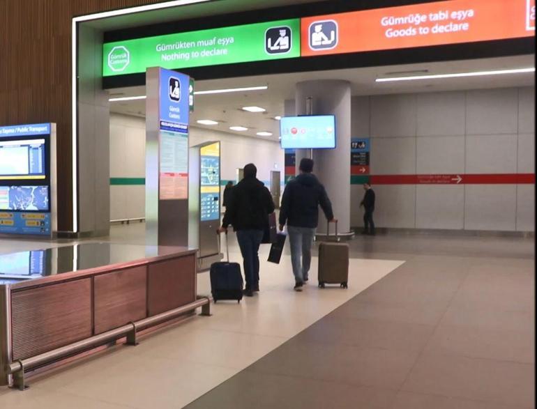 İstanbul Havalimanında kaçak cep telefonu operasyonu