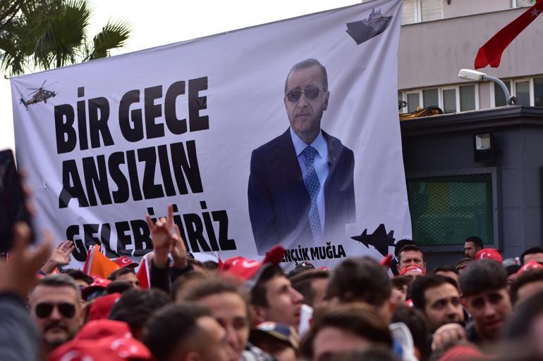 Cumhurbaşkanı Erdoğan: Bay Kemal, teröristlerle dirsek dirseğe dolaştın