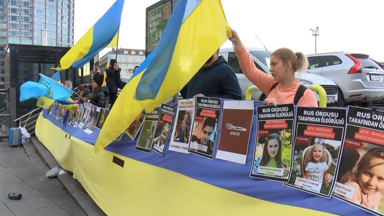 Ukraynalılar Taksimde eylem yaptı