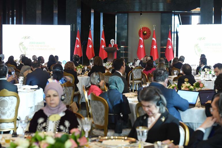 Emine Erdoğan: Somut adımlar atmazsak, barışı tesis edebileceğimiz yaşam alanı kalmayacak