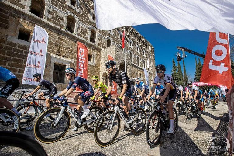 Antalya, dünyaca ünlü bisiklet takımlarına ev sahipliği yapacak