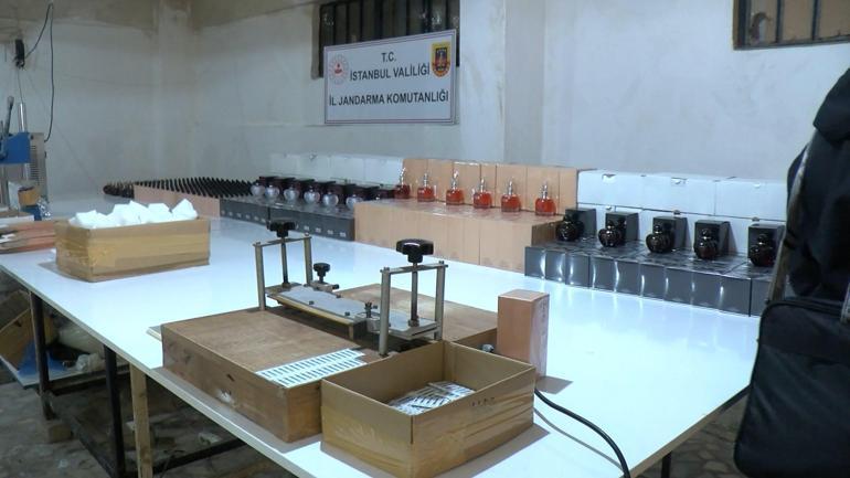 Jandarma operasyonunda 30 bin şişe sahte parfüm ele geçirildi