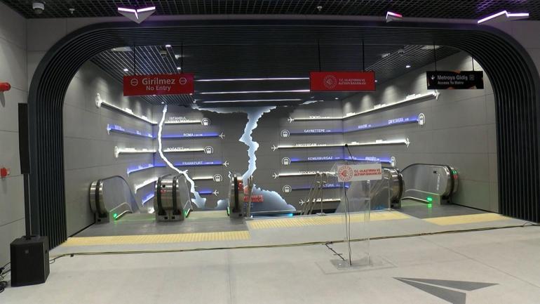 Ulaştırma Bakanı Karaismailoğlu engellilerle Kağıthane metrosunu gezdi