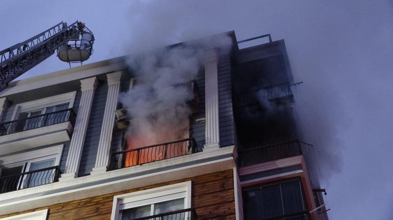 Yangın çıkarıp, tartıştığı anneannesi ile teyzesini eve kilitlemiş