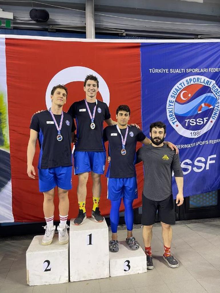 Paletli Yüzme Bireysel Kış Şampiyonası rekor katılımla sona erdi