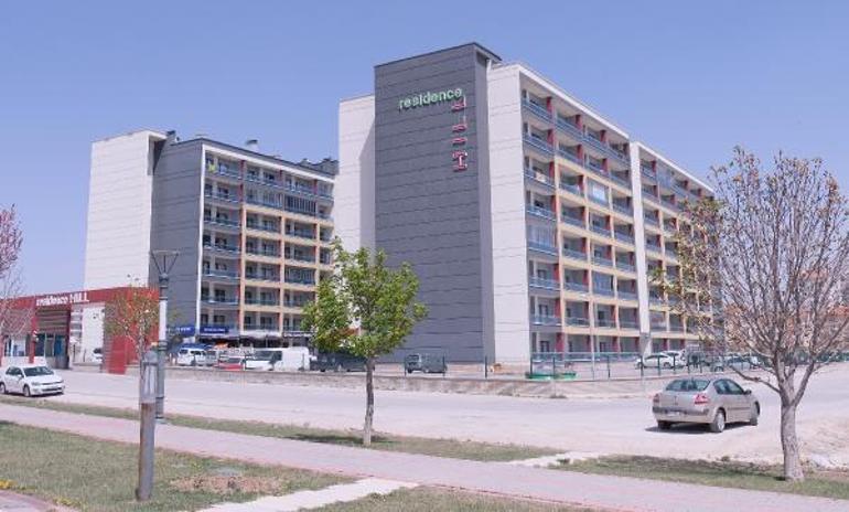 Rezidanstaki işkence olayında 3 sanığa tahliye