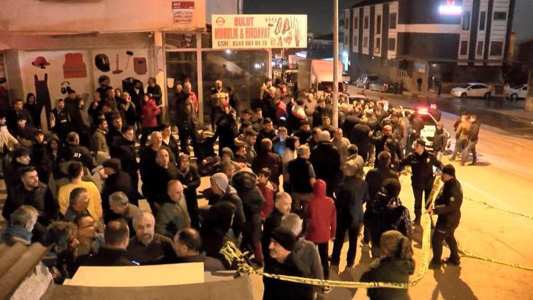 Pendik’te cam fabrikasında yangın çıktı