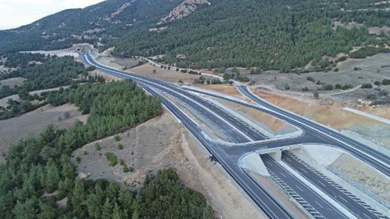 Denizlide Honaz Tüneli ve çevre yolu yarın açılıyor
