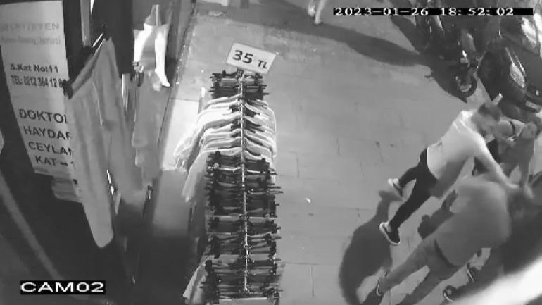 Kağıthanede taciz iddiasına esnaf dayağı